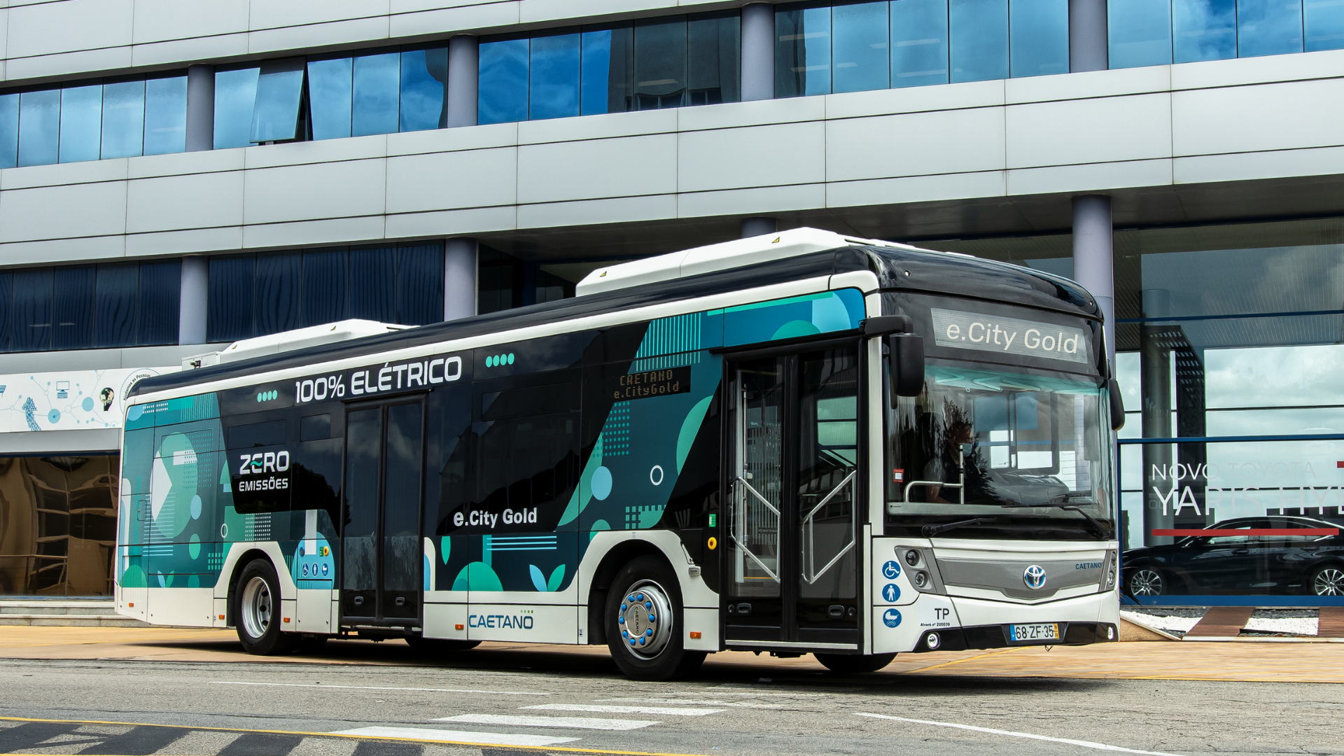 e.City Gold - CaetanoBus electric bus